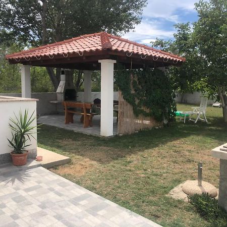 Holiday Home Visnja نين المظهر الخارجي الصورة