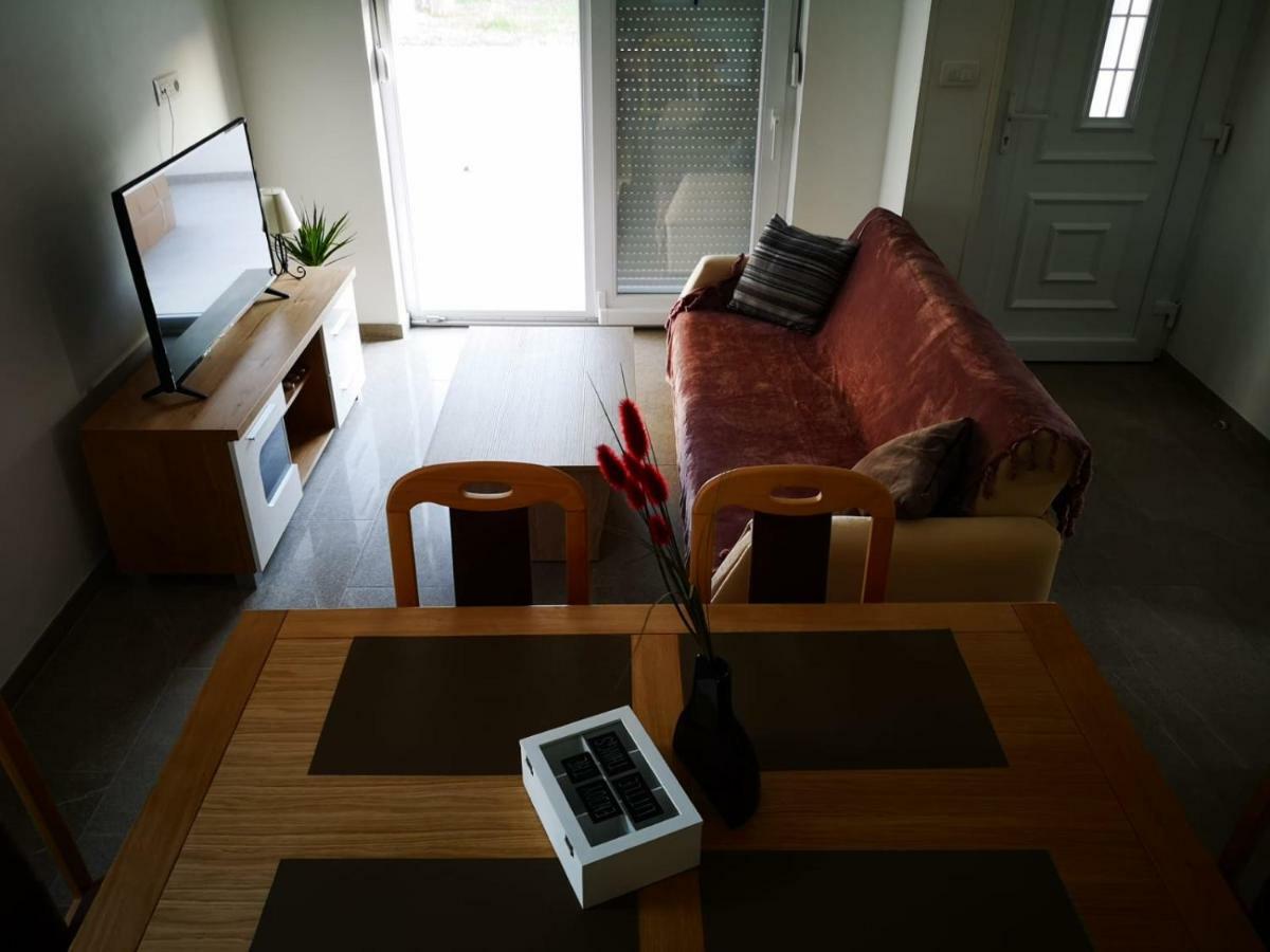 Holiday Home Visnja نين المظهر الخارجي الصورة